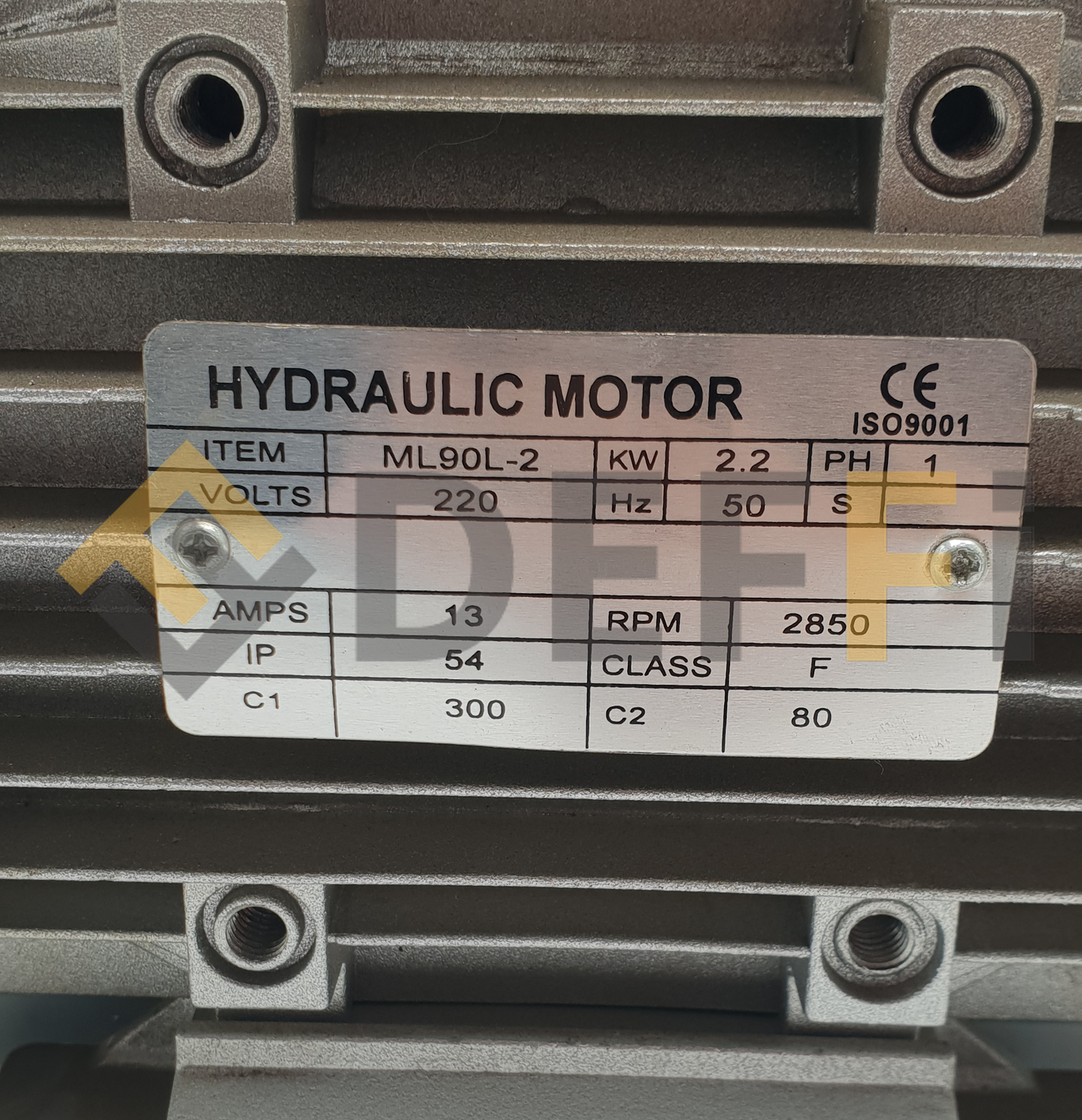 1016-E1-Moteur IEQ1016 avec platine de fixation dont les trous sont traversants
Pour les ponts IEQ1016 jusqu'à décembre 2019